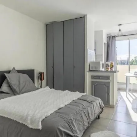 : Jolie Tres Calme Montpellier