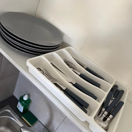 : Jolie Tres Calme *